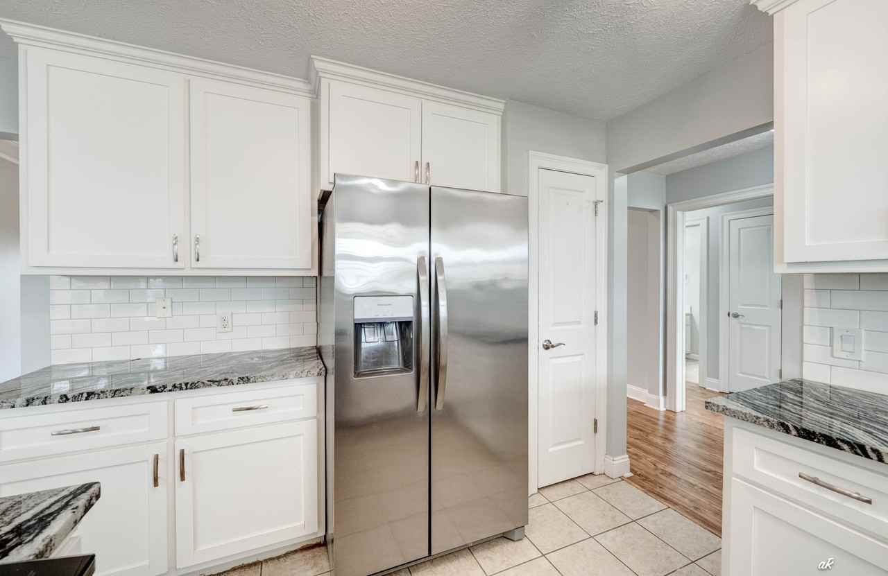 5402 Blue Dog Rd #1 - Photo 6 of 16