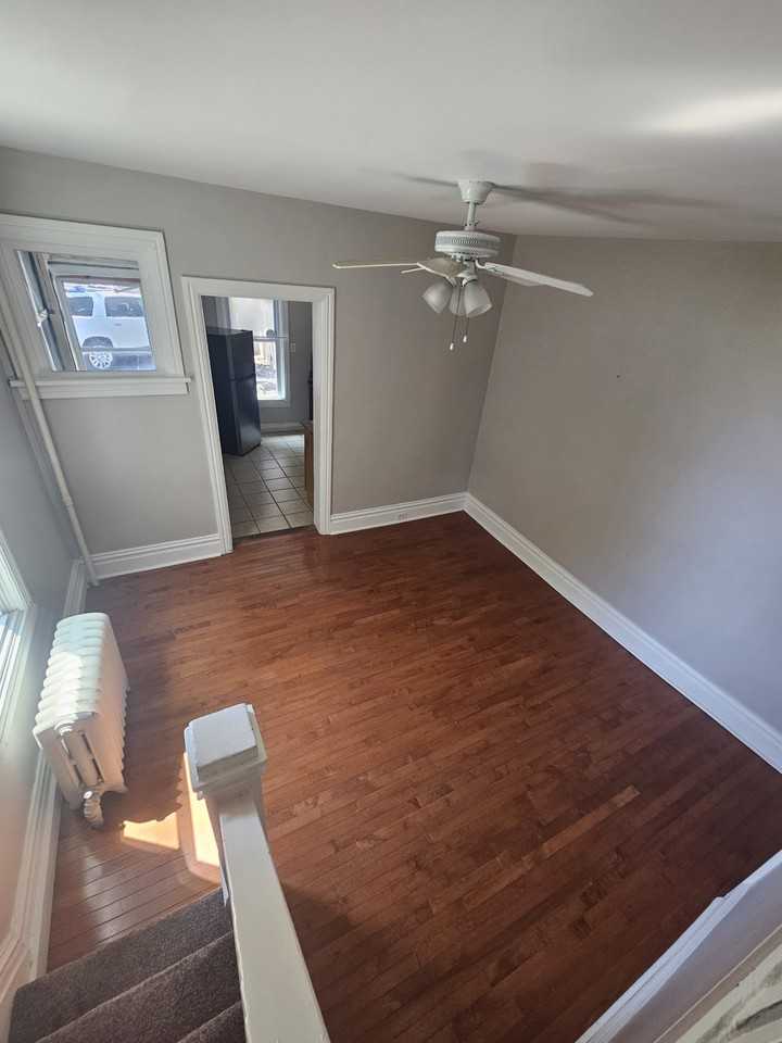3779 Derry St #1 - Photo 4 of 8