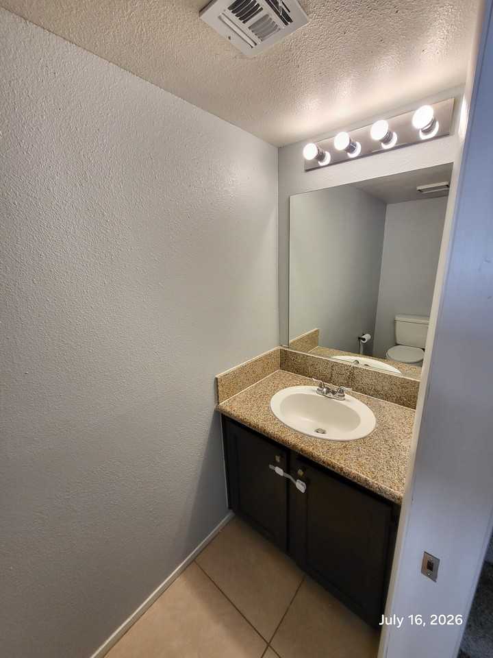 9404 Hershey Ln #1 - Photo 7 of 18