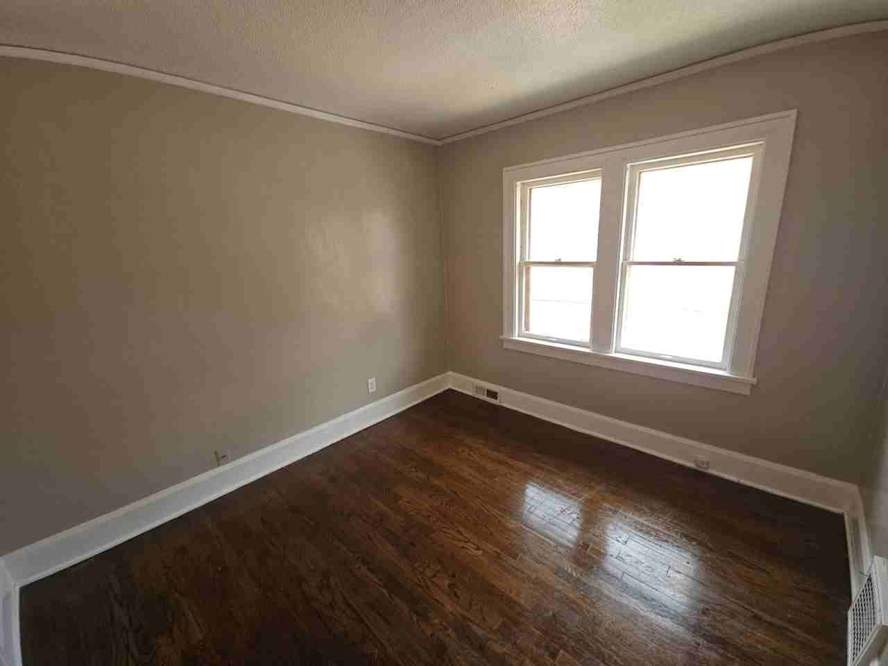 1313 Evelyn Street2 #2 - Photo 7 of 11