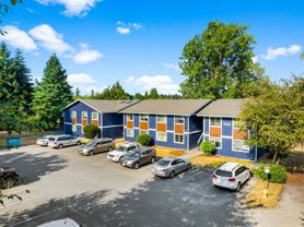 Cozy 2 Bedroom, 1 Bath Apartment in Lacey - Photo 1 of 1