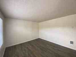 featured image of 97471 Nw Garden St
