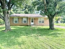 305 Hillcrest Dr #1 - Photo 1 of 1