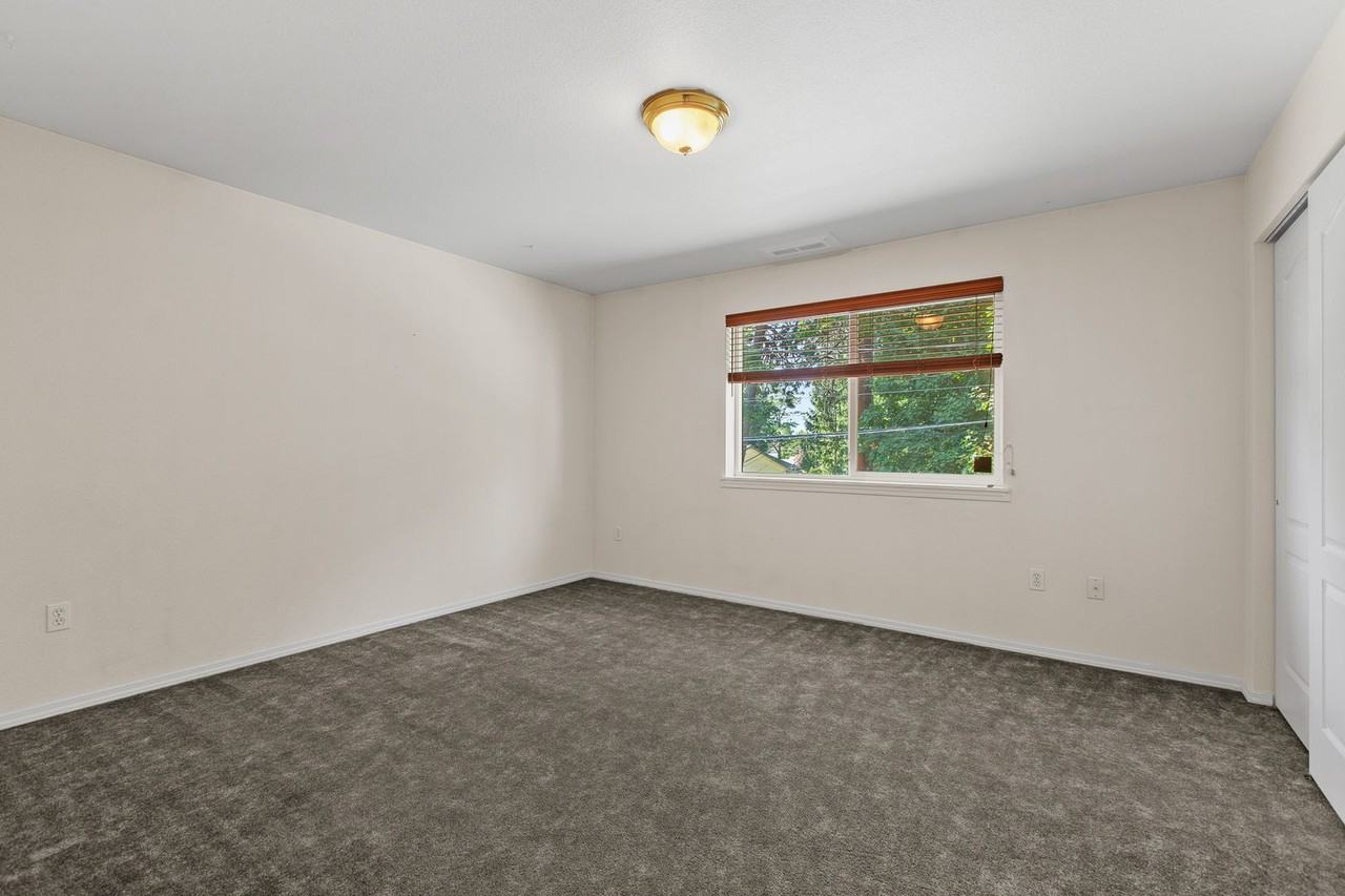100 E Miller Ave - Photo 7 of 18