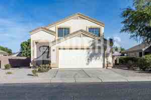 featured image of 1632 E Cardinal Dr