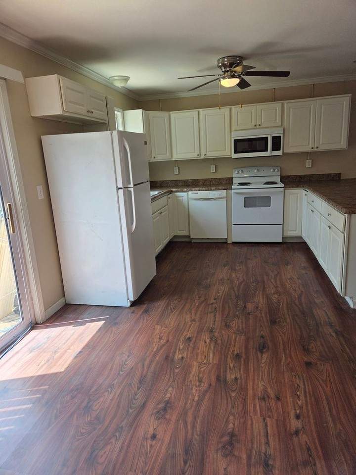 W. Jeth Ct. - Photo 2 of 7