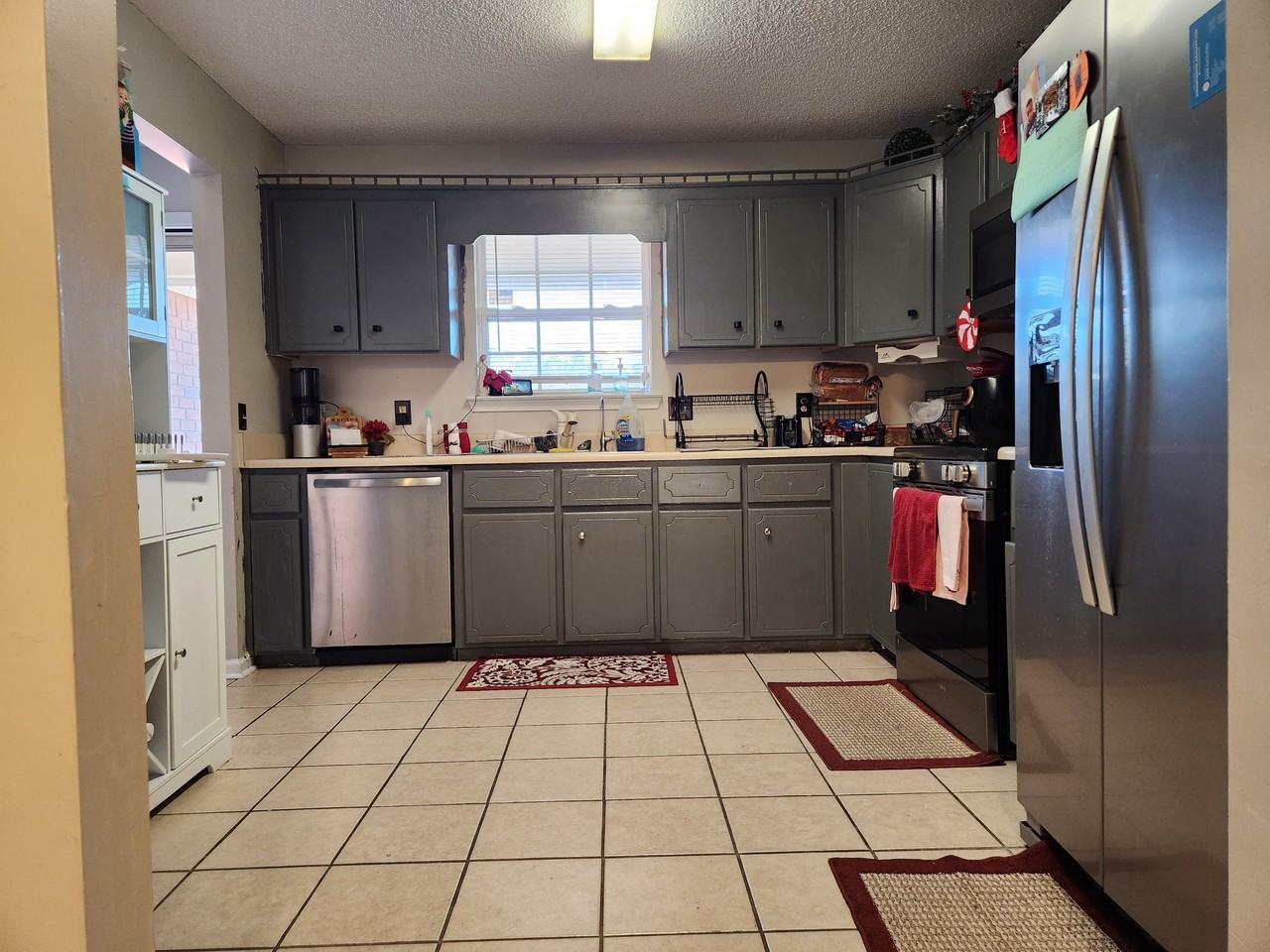 1010 Barley Dr #1 - Photo 2 of 7