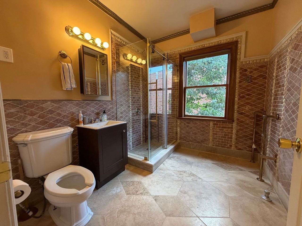 161 Park Hill Ave - Photo 2 of 13