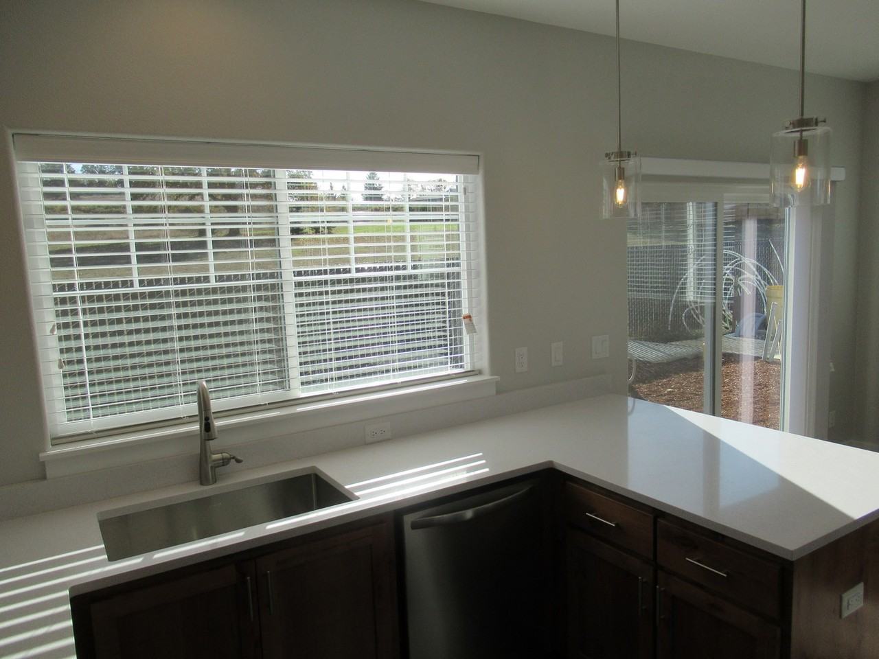 1170 Mariel Pl S - Photo 6 of 22
