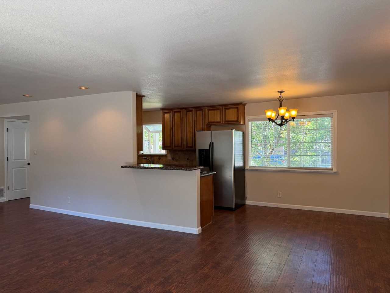 8808 Mohawk Way - Photo 7 of 41