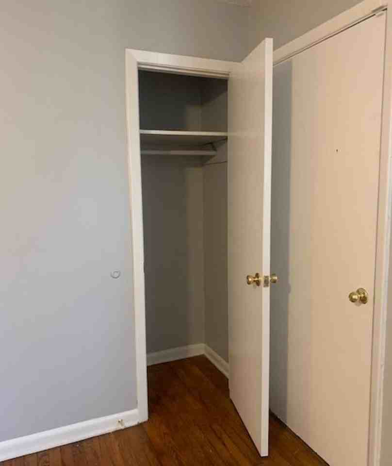 205 Chavis St - Photo 5 of 9