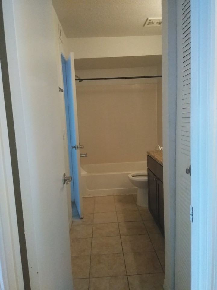 5168 Conroy Rd #1636 - Photo 6 of 10