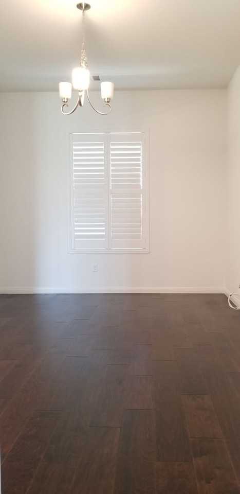 3005 Oakley St - Photo 4 of 23