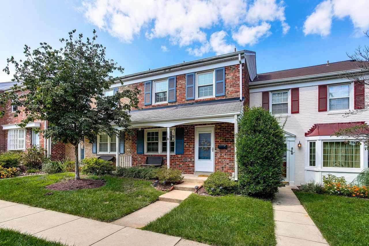 546 Azalea Dr