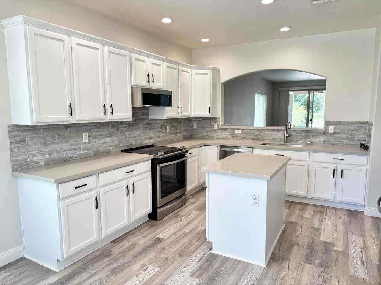 847 E La Costa Pl - Photo 2 of 49