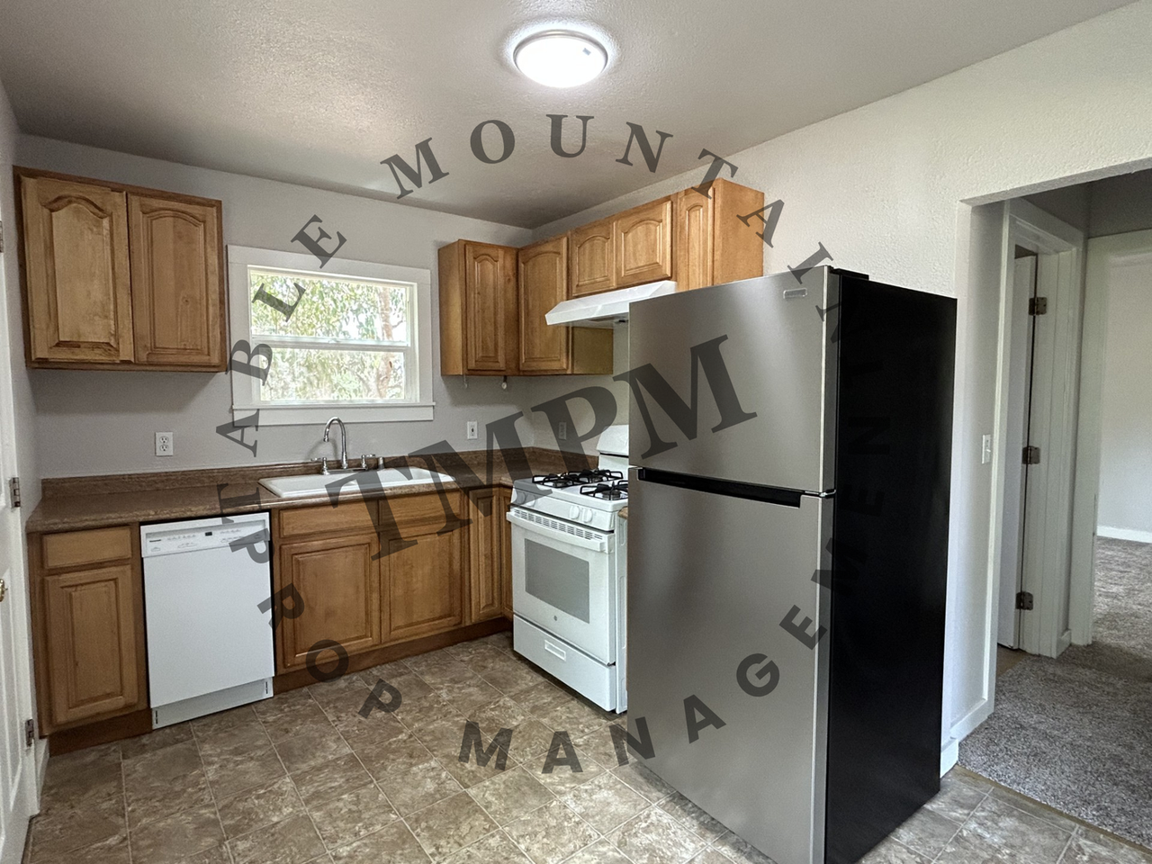 3315 Argonaut Ave - Photo 3 of 7