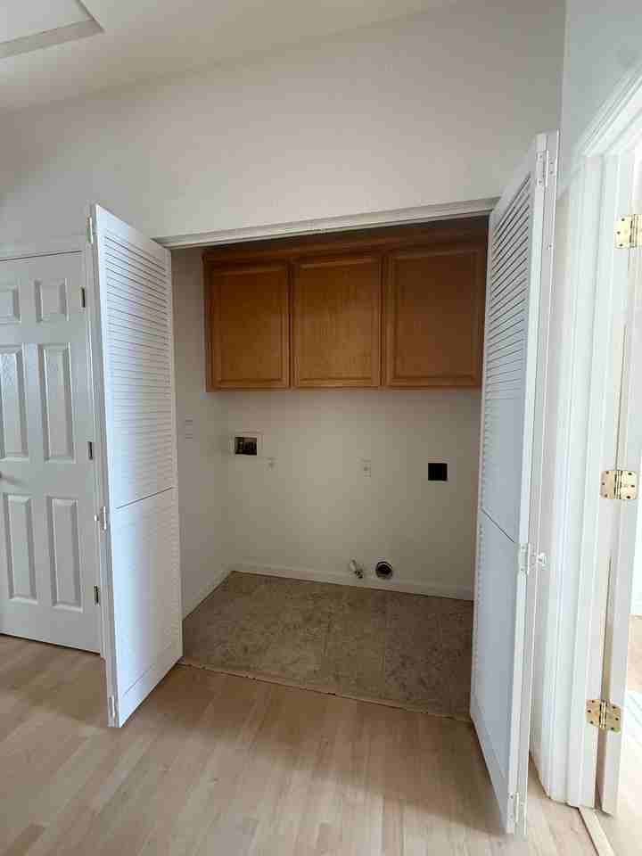 5900 Witt Way - Photo 4 of 12