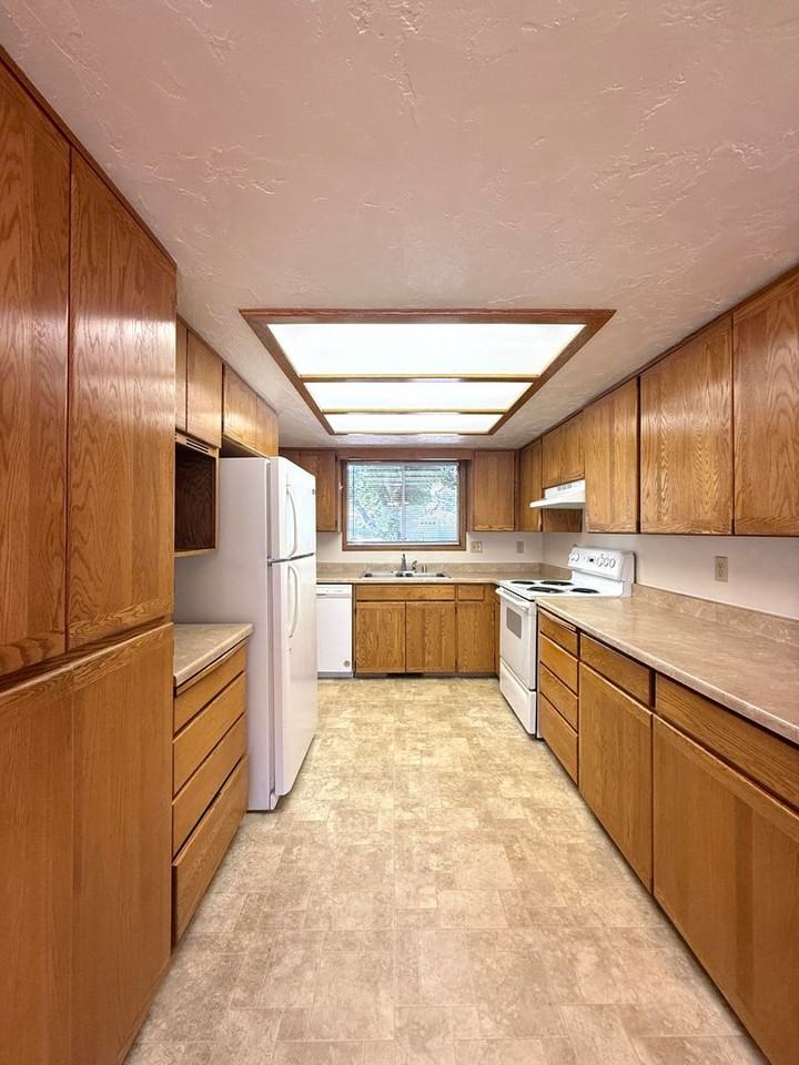 3051 Jason Way - Photo 4 of 17