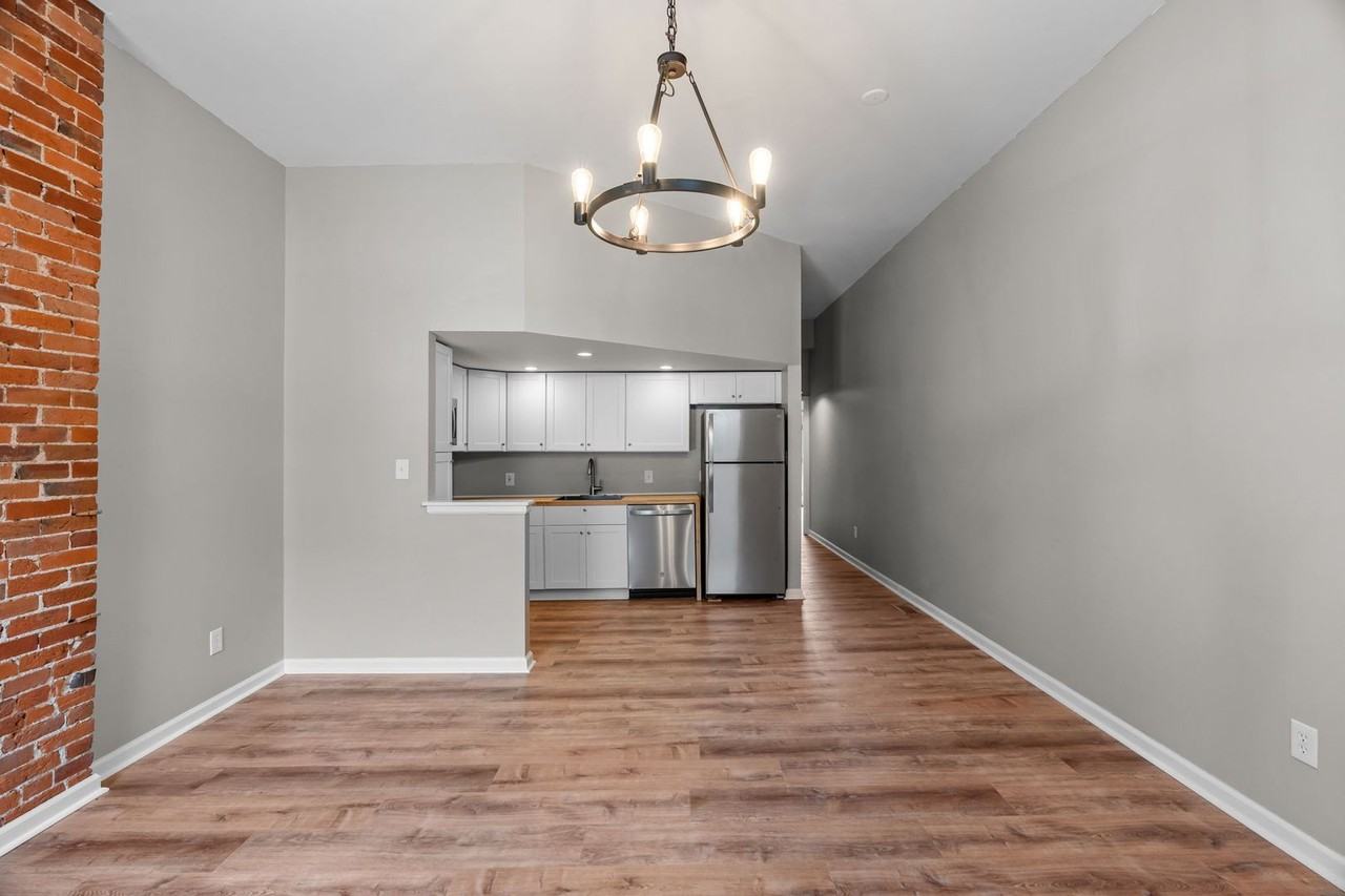 2403 Menard St - Photo 5 of 24
