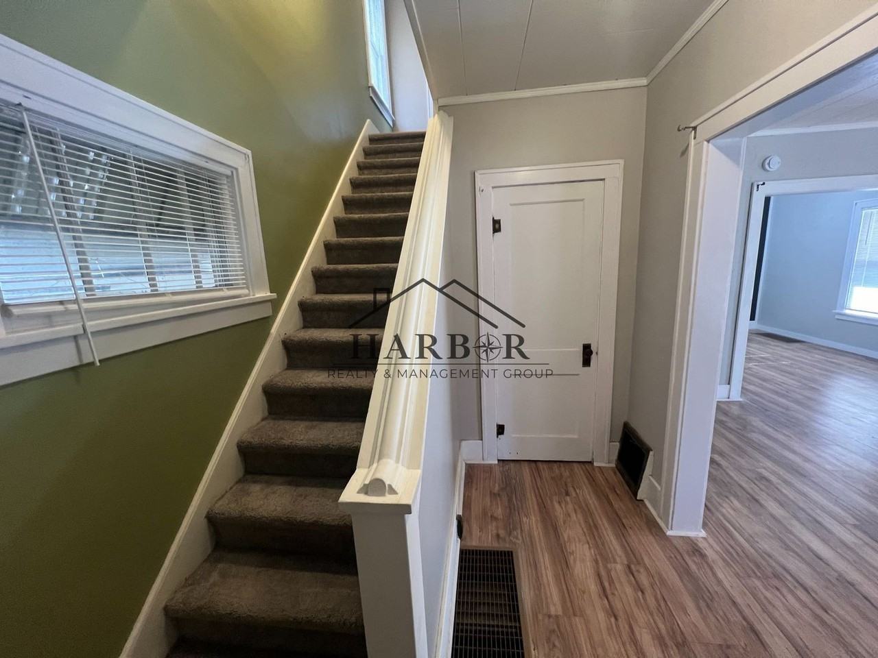 405 1st St Sw - Photo 3 of 18