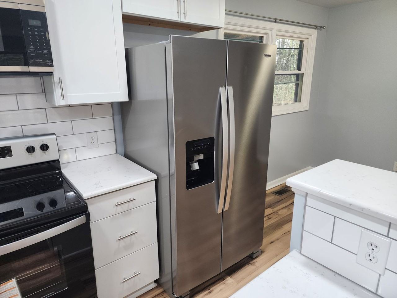 203 Inman Rd - Photo 4 of 25