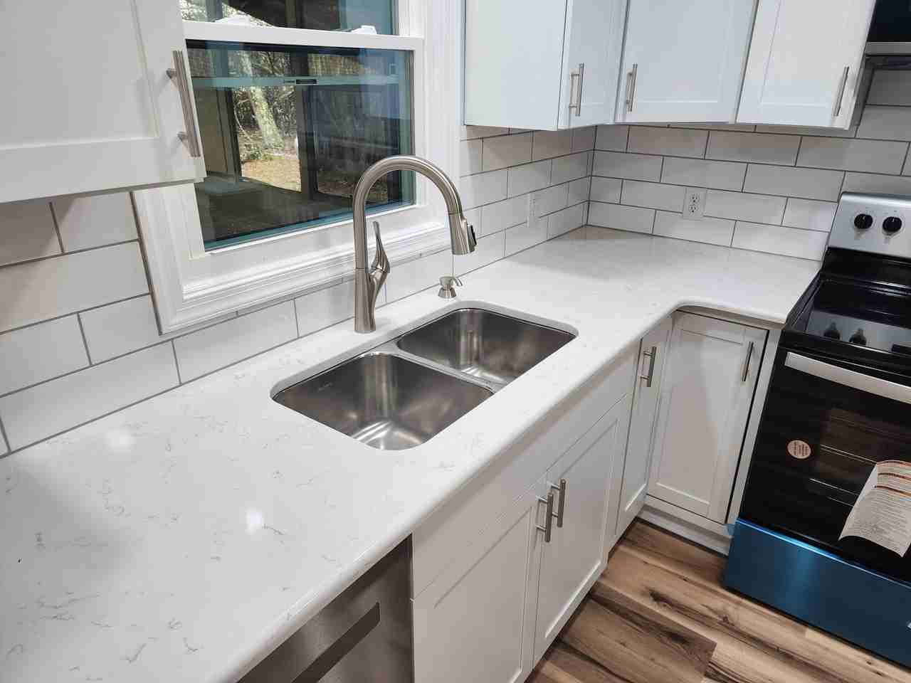 203 Inman Rd - Photo 7 of 25