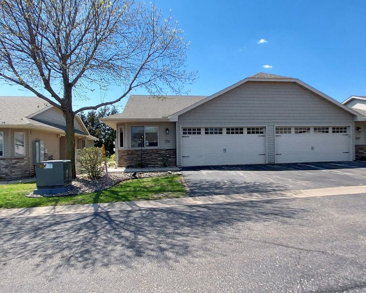 786 Plum Tree Ln - Photo 2 of 20