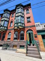 featured image of 809 W Linden St