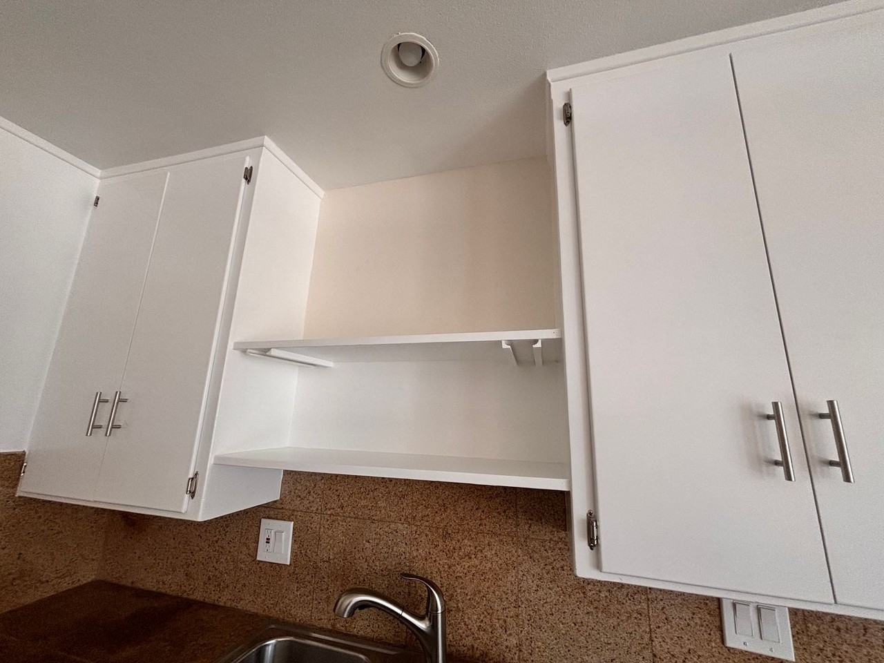 1750-1754 Redondo Ave - Photo 5 of 17