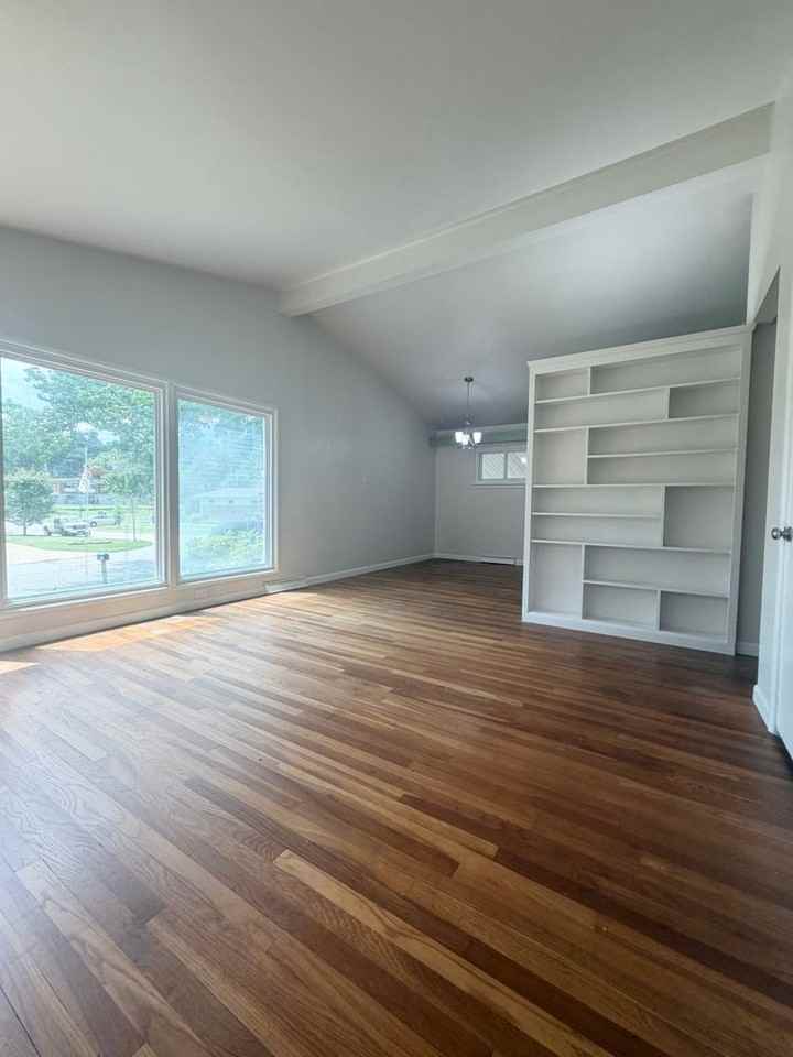 621 Pinellas Dr - Photo 6 of 20