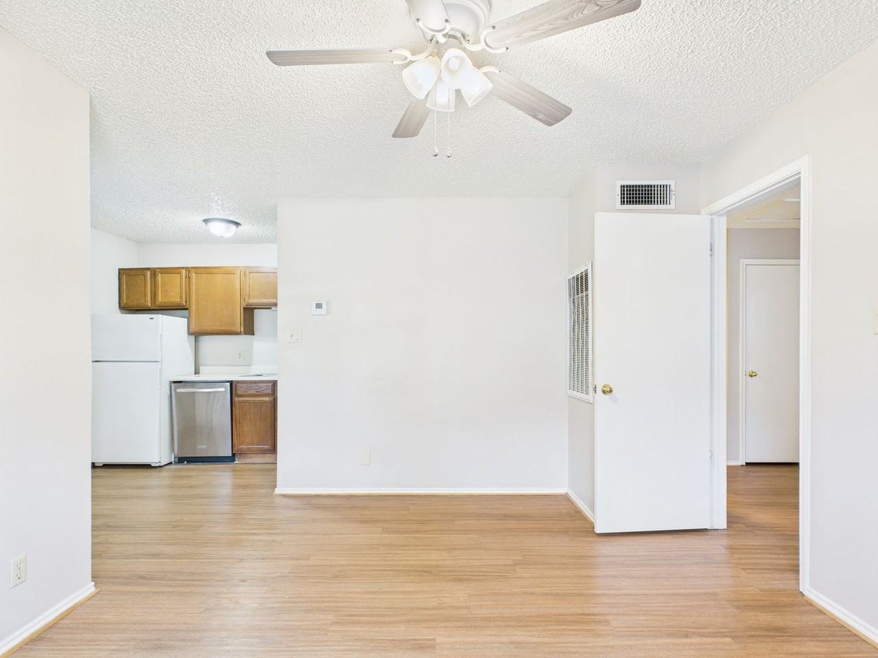 297 Billie Dr Bldg 2 - Photo 6 of 15