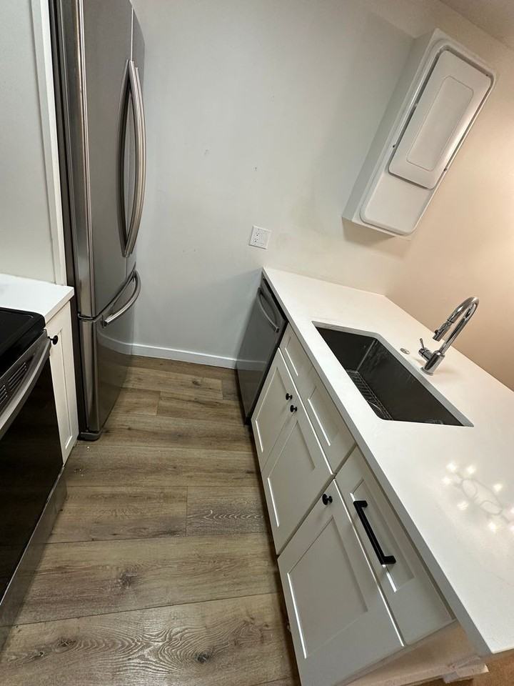 The District Apartments - Photo 4 of 23