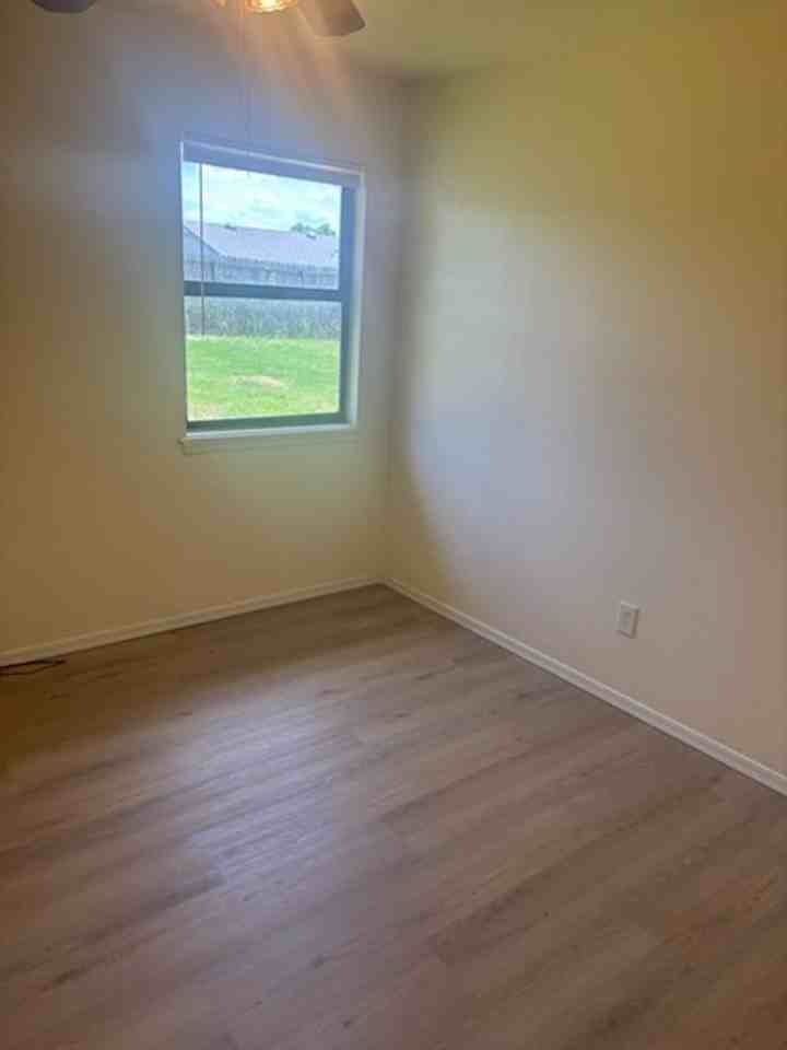 6414 Sw Lynnwood Ave - Photo 5 of 12
