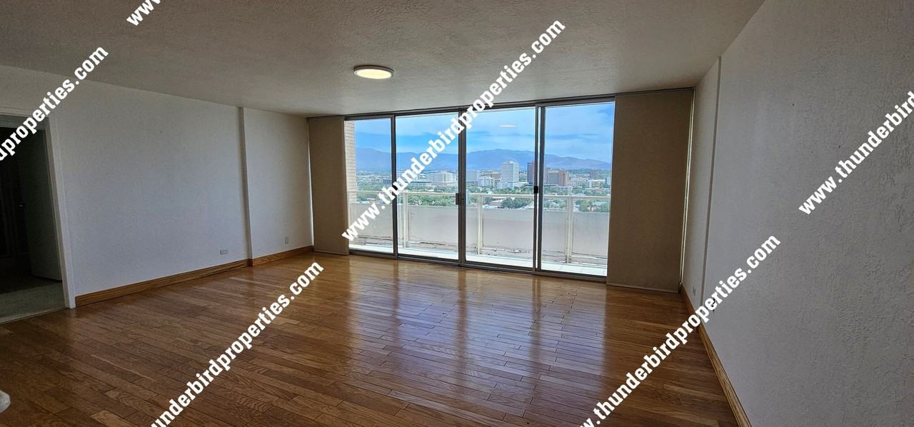 1331 Park Ave Sw #1505 - Photo 4 of 23