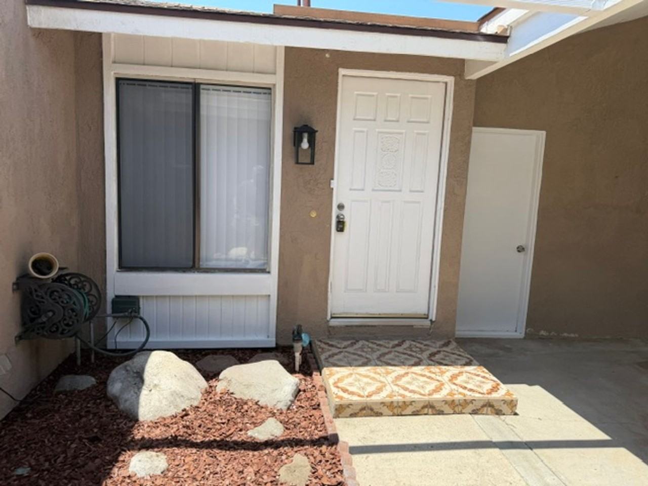 2324 Raintree Dr - Photo 2 of 11