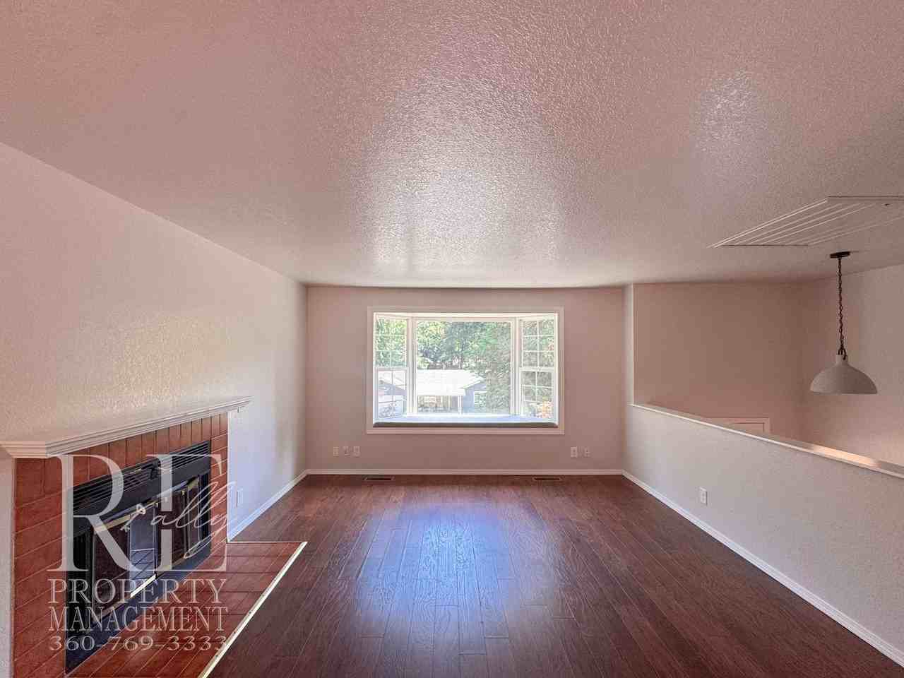 7611 Oak Park Dr Nw - Photo 6 of 29