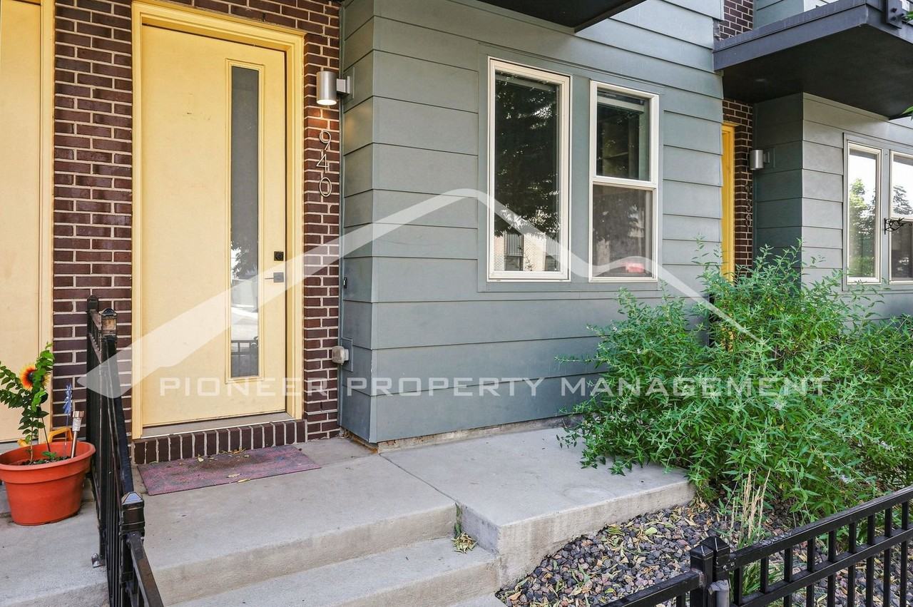 940 Navajo St - Photo 2 of 28