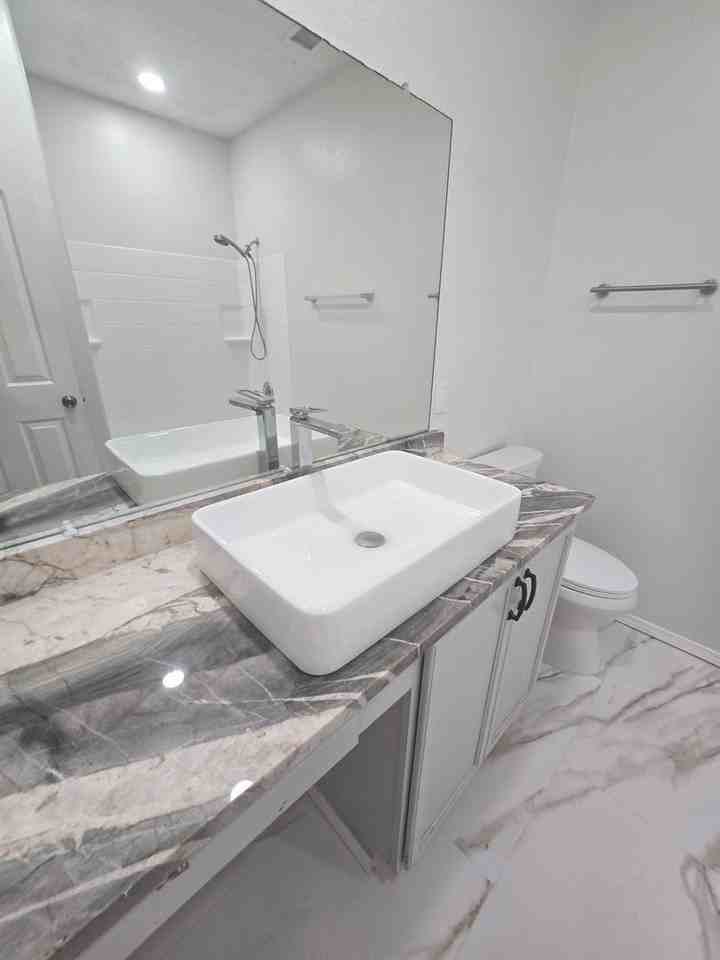 5325 Caprock Ct Ne - Photo 6 of 15