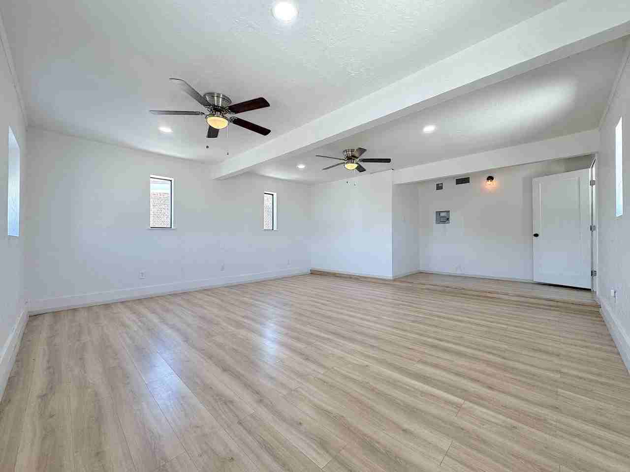 10617 Josie Pl - Photo 6 of 26