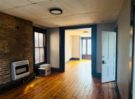 featured image of 3275 6th Ave