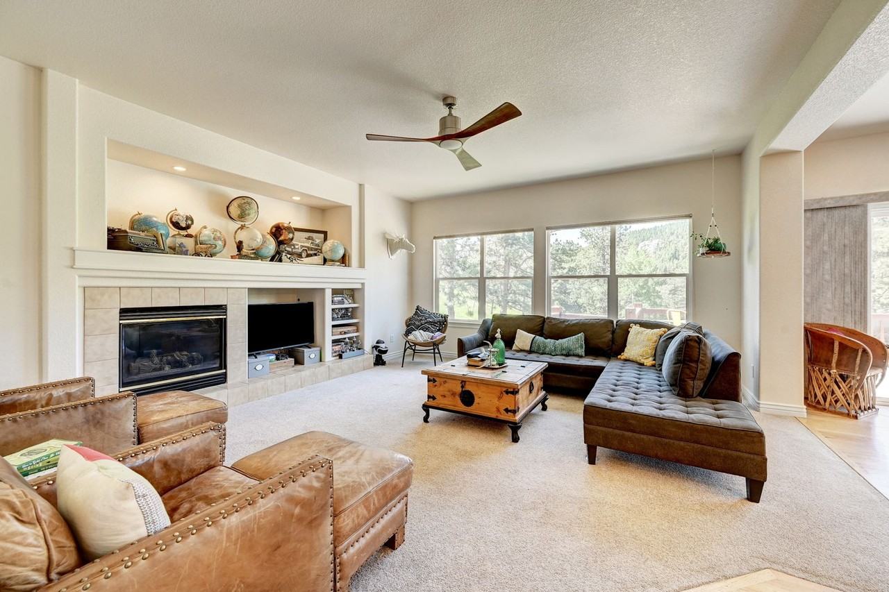 7557 Gartner Rd - Photo 3 of 15