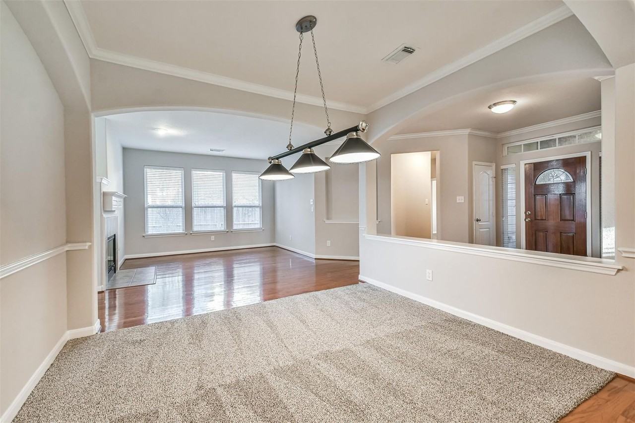 9506 Gramond Hall Ct - Photo 3 of 10