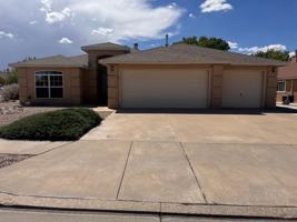 featured image of 9701 Tapatio Dr Nw