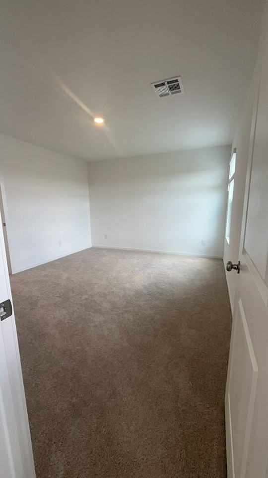 2700 Nw 203rd St - Photo 6 of 16