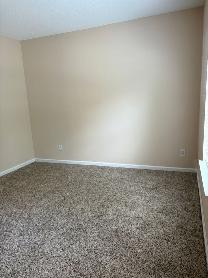 835 N Bay Overlook - Photo 5 of 50