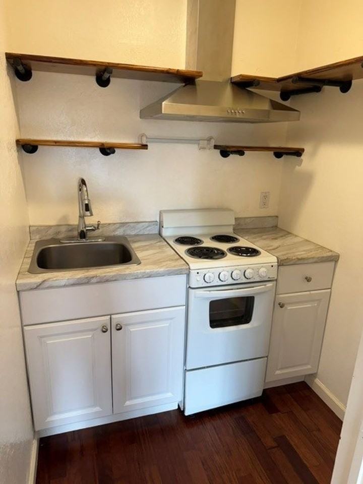 11 Baxter Pl - Photo 5 of 9