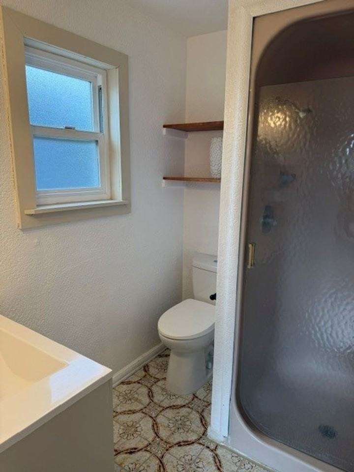 11 Baxter Pl - Photo 7 of 9