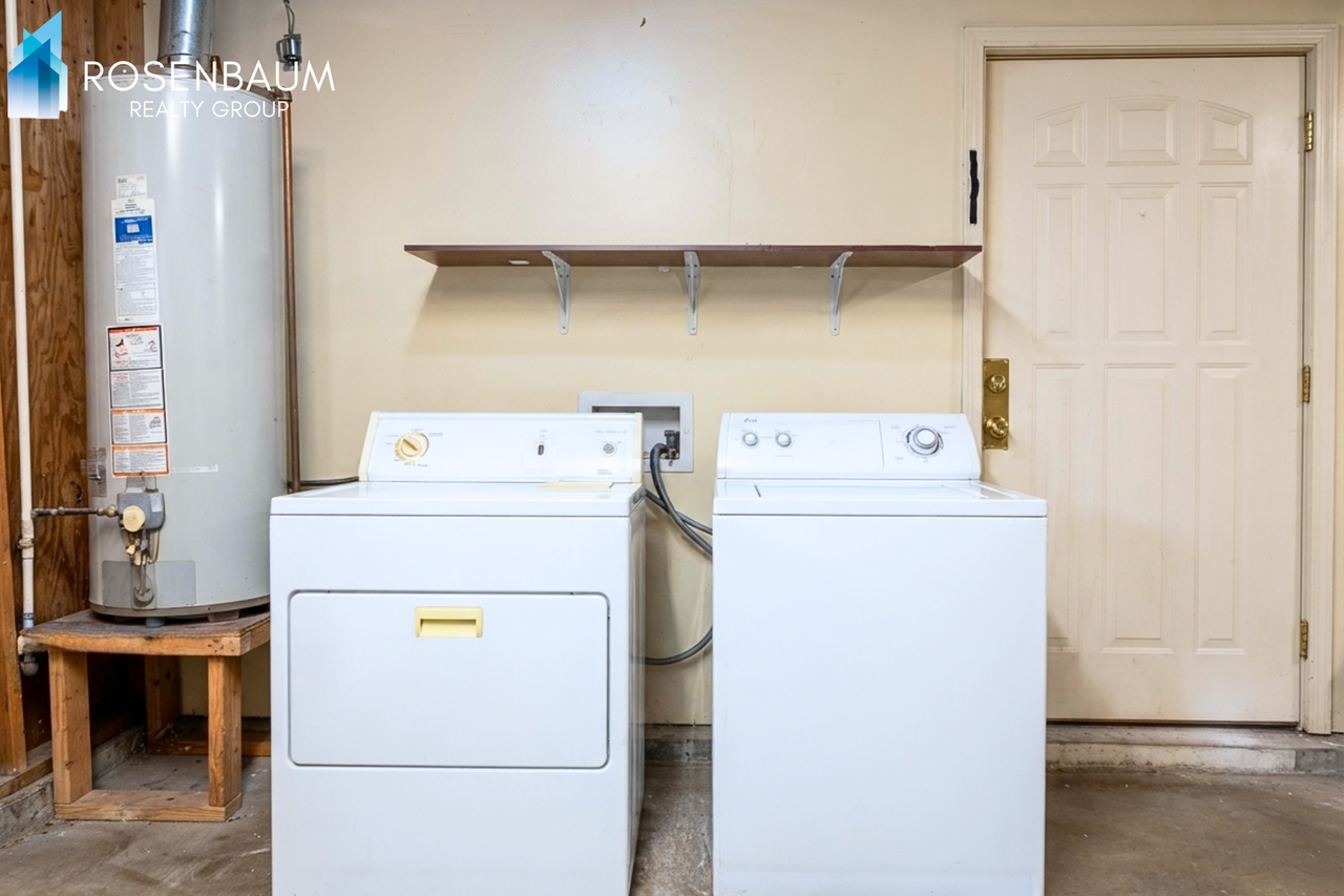 3442 N Greg Dr - Photo 6 of 11