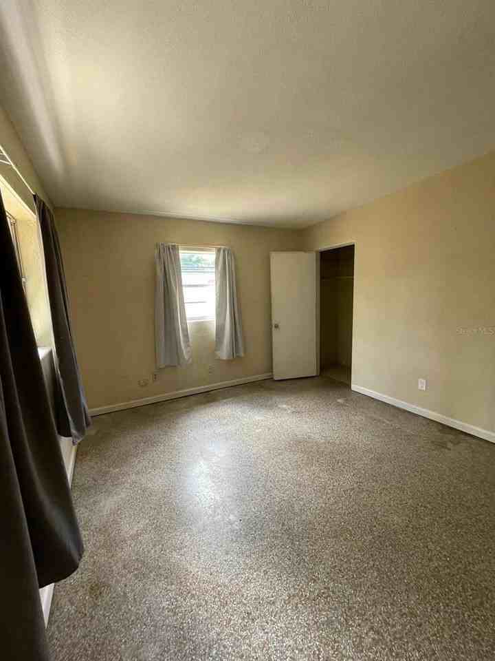 2040 Long St - Photo 6 of 6