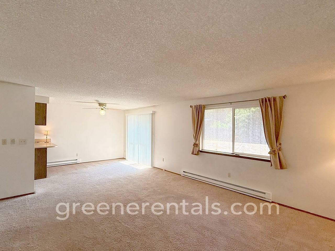 7625 Trails End Dr Se - Photo 6 of 16
